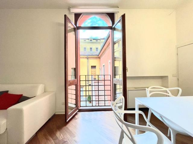 Domus Verona - Ampia Moderna Casa Su 2 Piani Nel Cuore Di Verona Exterior photo